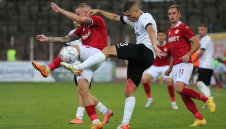 Бивш международен съдия: Порязаха Славия на "Армията"! + ВИДЕО