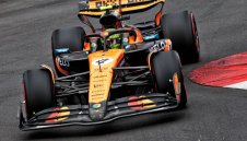 Ландо не падна в капана на Макс и триумфира в Монако