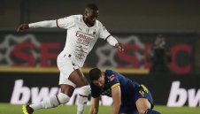 Национал на Англия получи оферта от порносайт