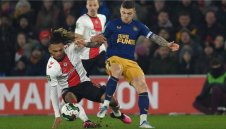 Нюкасъл гледа към финала за "Карабао Къп" 