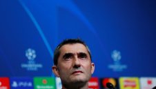 Барса ще подсилва защитата си през зимата, избира нов бранител измежду четирима