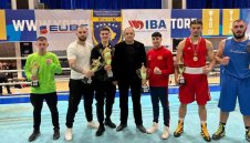 Латин Иванов стана „Най-борбен боксьор“ за България в Косово