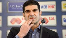 Левски гони половината отбор през лятото