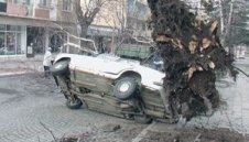 Ураган блокира завръщането на Боби Михайлов в България