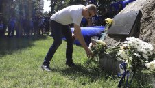 Криза: Сираков стартира план "Б" за спасението на Левски