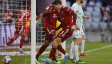 Левандовски изравни... собствения си рекорд