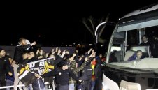 Недоволни фенове на тренировката на Валенсия