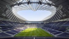 Искаш да прекръстиш стадиона на Тотнъм? Вадиш 25 милиона паунда годишно