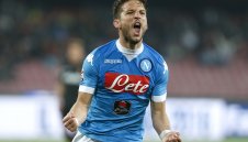 Ливърпул се облизва за Дрес Мертенс