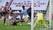 Ман Сити взе важни 3 точки с 1:0 над Остриетата