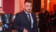 Ултраси на Левски нападнаха Бодуров, строшиха му колата