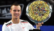 Бердих детронира Монфис в Монпелие