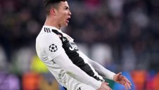 Ювентус си отдъхна: УЕФА пожали Роналдо и само го глоби 