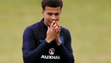 Тотнъм отряза всички мераци: Деле Али преподписва с клуба