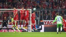 Байерн профука аванс от два гола, заместникът на Нойер стана за резил + ВИДЕО