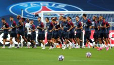 Още трима в ПСЖ с коронавирус