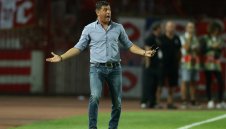 Соченият за нов треньор на ЦСКА прибира огромна заплата в Цървена Звезда