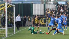 Левски и Ботев сменят отбори