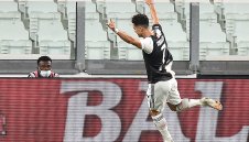 Само Пеле е пред тях: Кристиано изравни Ромарио по голове