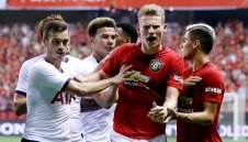 Манчестър Юнайтед няма спирка, удари и Тотнъм + ВИДЕО