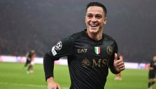 Жокера Распадори донесе победа на Наполи