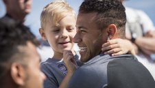 Неймар е много по-завършен от Ромарио и Феномена