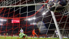 Легенда на Байерн: ПСЖ не е отбор, а луксозен магазин