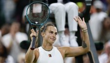 №1 в света аут за Монреал