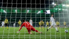 И 2 гола на Халанд не стигнаха! "Жребчетата" изритаха Дортмунд 