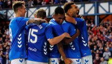 Шотландски бойци! Рейнджърс елиминира Уфа с 9 души