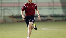 Японец ще свири мача на откриването