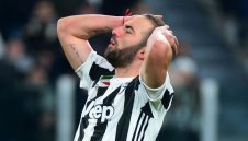 Пипита "виси" за реванша с "шпорите"