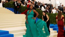 Серина Уилямс роди момиче