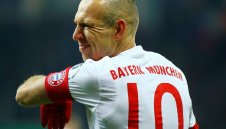 Ариен Робен се размечта за нов требъл с Байерн