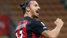 Голово шоу на "Сан Сиро": Милан се спъна в Рома - 3:3