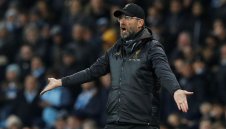 Отпадането на Ливърпул от купите в Англия не е предимство