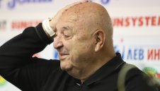 Бат Венци: Боримиров да слага бандажи, яйцето опира до з*дника на Левски