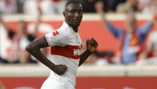 Милан напъва за перлата на Щутгарт