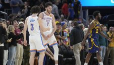 И завръщането на Стеф не помогна, новобранец герой за Тъндър