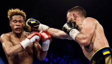 Отборът на Ломаченко обяви загубата от Хейни за "обир посред бял ден"