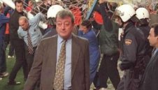 През 1998-а една от вратите на &ldquo;Бернабеу&rdquo; падна преди мача с Борусия