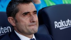 Треньорът на Барса се оправда с високите очаквания за требъл