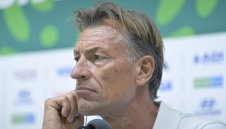 Ерве Ренар пак пое топ национален отбор от Африка