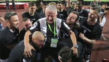 Изненадваща поява на Лаута за Локо Пд – Левски