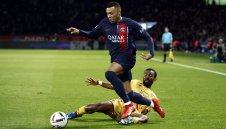 Луис Енрике разкри какво става с Мбапе