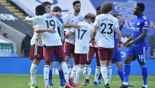 Бърнли – Арсенал