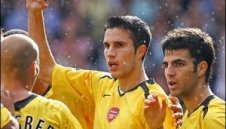 Арсенал подари победа на Венгер за десетгодишния му юбилей