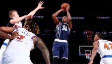 Дюрант блесна с 44 точки в „Медисън Скуеър Гардън”