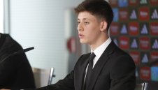 Монтела с притеснения за Гюлер