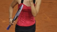 Шарапова пречупи Квитова и е на финал в Щутгарт